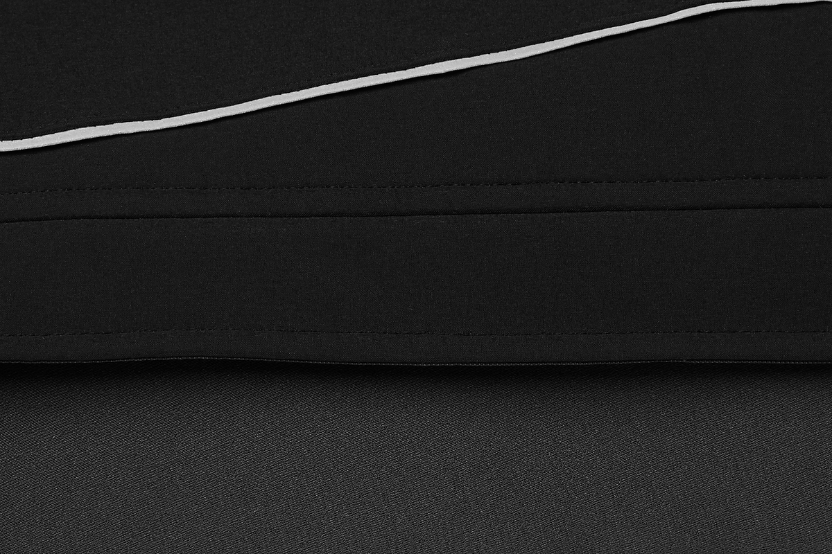 Obsidian Black (001)