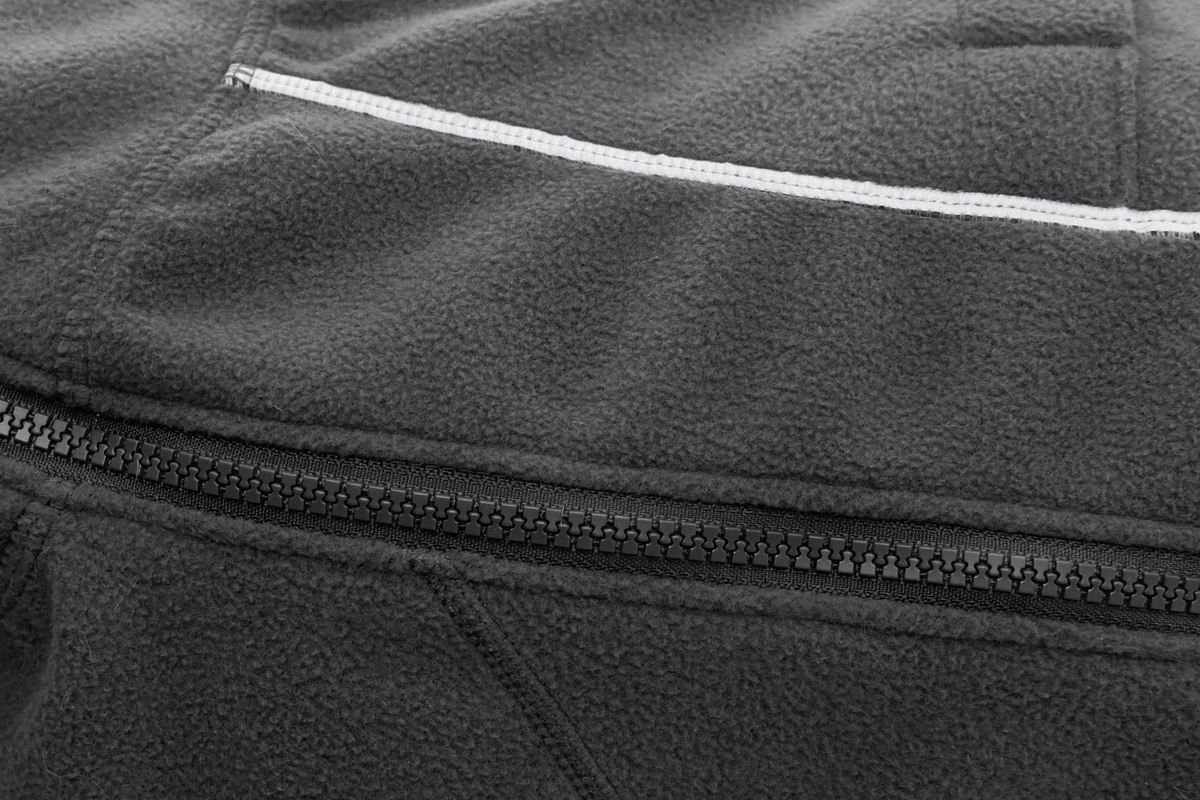 Basalt Gray (042)